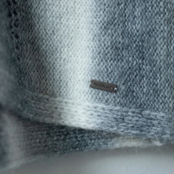 Cozy Winter Picadilly Canada Gradient Knit Gray Sweater Pullover Size S - Picture 6 of 11